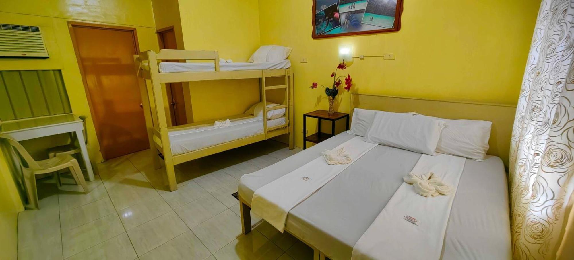 Las Residencias Bed And Breakfast Puerto Princesa Ngoại thất bức ảnh