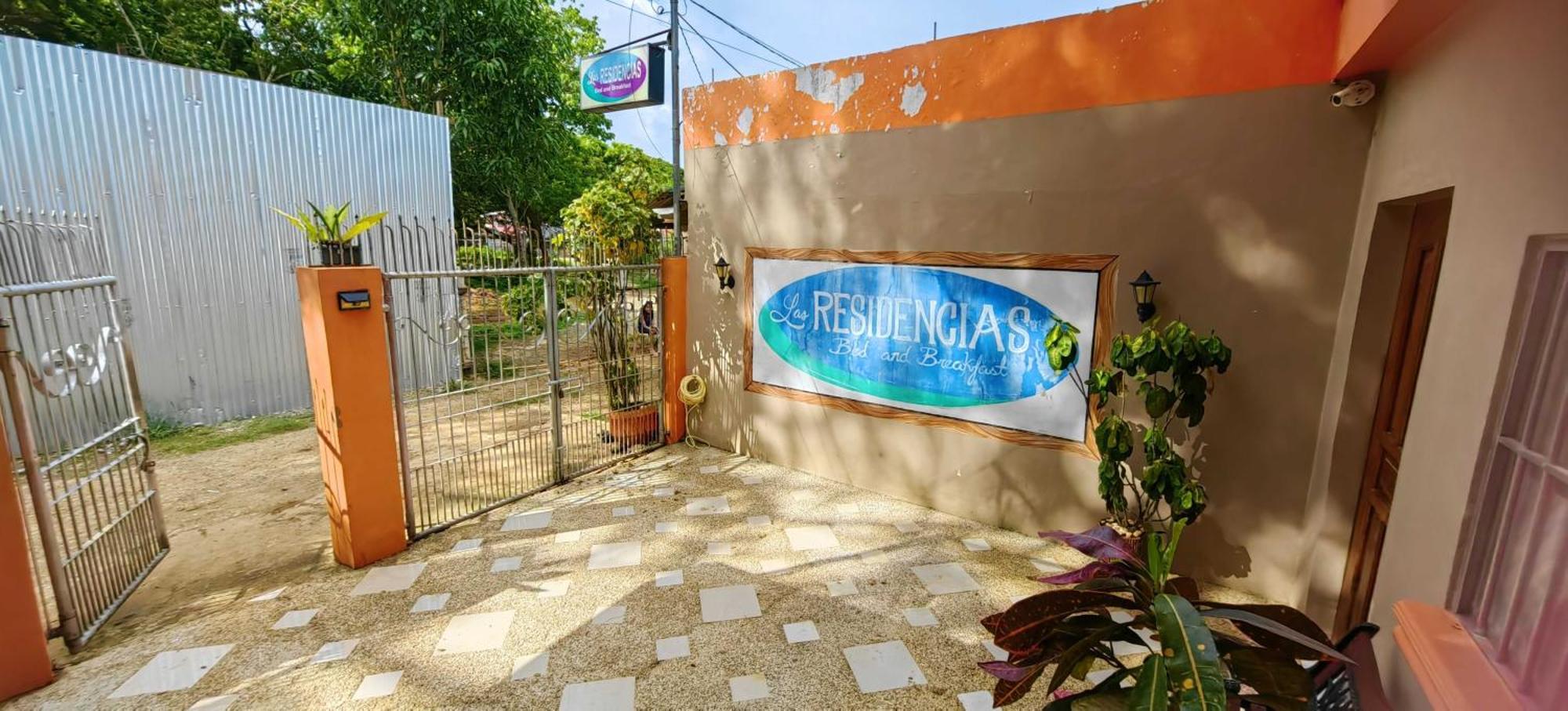 Las Residencias Bed And Breakfast Puerto Princesa Ngoại thất bức ảnh