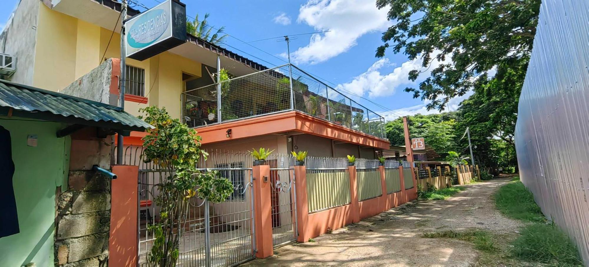 Las Residencias Bed And Breakfast Puerto Princesa Ngoại thất bức ảnh