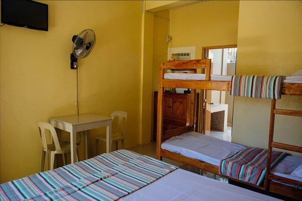 Las Residencias Bed And Breakfast Puerto Princesa Ngoại thất bức ảnh